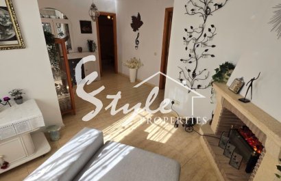 Resale - Villa - Torrevieja - Aguas Nuevas