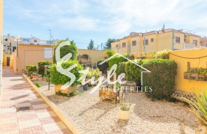 Resale - Apartment - Torrevieja - El Chaparral