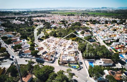 Вторичное жилье - Townhouse - Пинар де Камповерде - Pinar De Campoverde