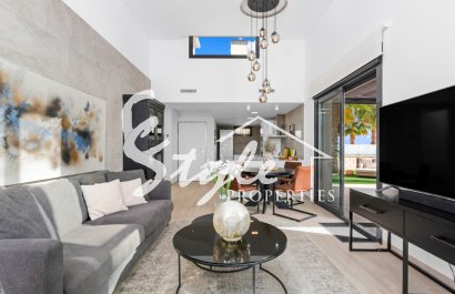 Вторичное жилье - Вилла - Ориуэла Коста  - Ломас де Кабо Роиг