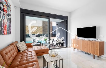 Resale - Villa - Orihuela Costa  - Lomas de Cabo Roig