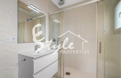 Resale - Villa - Orihuela Costa  - Lomas de Cabo Roig