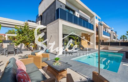 Resale - Villa - Orihuela Costa  - Lomas de Campoamor