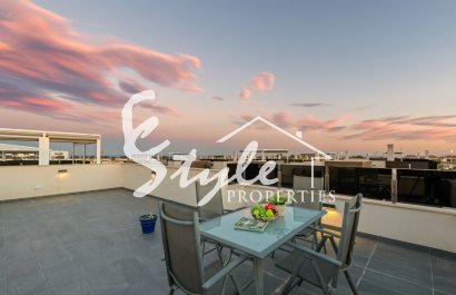 Resale - Villa - Orihuela Costa  - Lomas de Campoamor