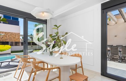 Resale - Villa - Orihuela Costa  - Lomas de Campoamor