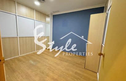 Reventa - Commercial premises / Commercial unit / Retail space - Guardamar del Segura - Guardamar del Seguras*