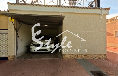 Resale - Terraced house / Townhouse - Torrevieja - El Acequión - Los Náufragos