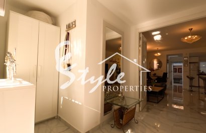 Resale - Terraced house / Townhouse - Torrevieja - El Acequión - Los Náufragos