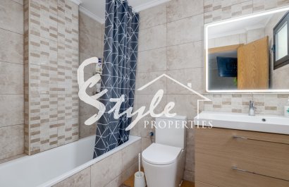 Вторичное жилье - Апартаменты/Квартира - Торревьеха - Calle Finlandia