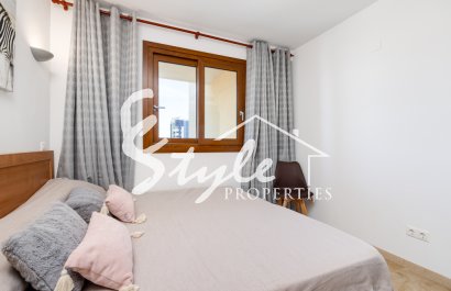 Resale - Apartment - Orihuela Costa  - av. Las Olas