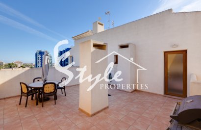 Resale - Apartment - Orihuela Costa  - av. Las Olas