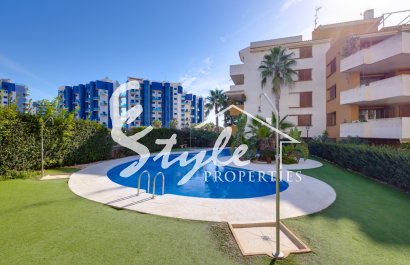 Resale - Apartment - Orihuela Costa  - av. Las Olas