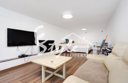 Resale - Villa - Ciudad Quesada - avenida de las Naciones