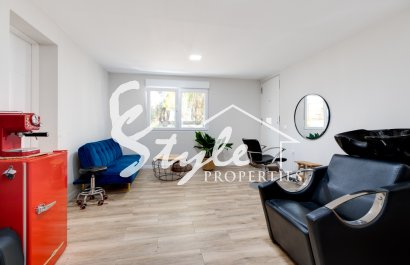 Resale - Villa - Ciudad Quesada - avenida de las Naciones