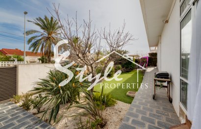 Resale - Townhouse - Mil Palmeras - av. Suecia