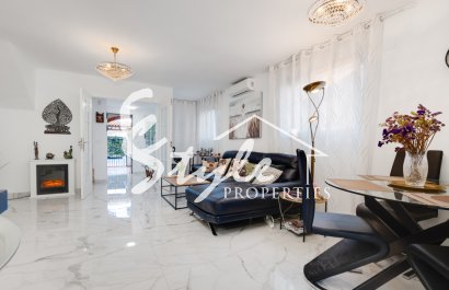 Вторичное жилье - Adosado - Torrevieja - Торревьеха