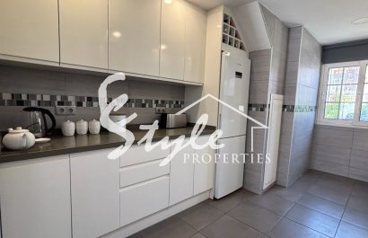 Вторичное жилье - Вилла - Villamartin, Orihuela Costa