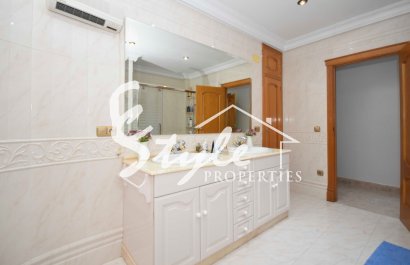 Resale - Villa - Callosa De Segura