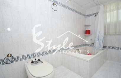 Resale - Villa - Callosa De Segura