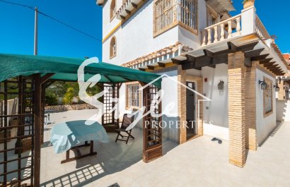 Вторичное жилье - Вилла - Торревьеха - Ла Мата