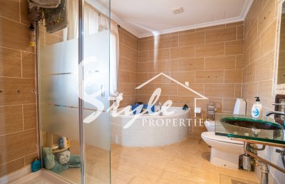 Reventa - Villa - Torrevieja  - Los Balcones