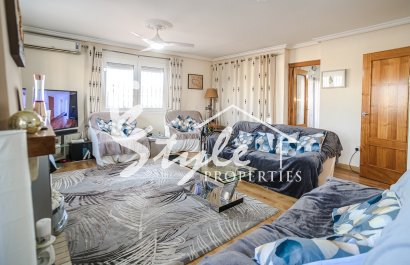 Reventa - Villa - Torrevieja  - Los Balcones