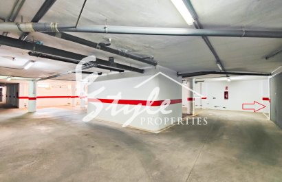 Вторичное жилье - Parking - Torrevieja - Торревьеха