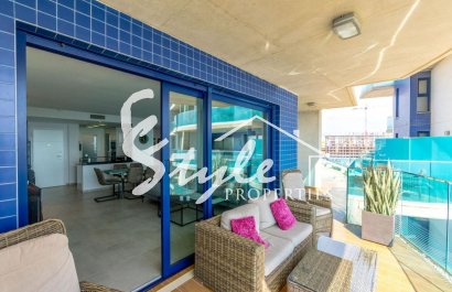 Frontline 3 bedroom apartment for sale in Sea Senses, Punta Prima, Costa Blanca. ID2792
