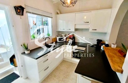 Resale - Semi detached - Villamartin - Costa Blanca