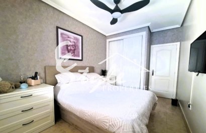 Resale - Semi detached - Villamartin - Costa Blanca