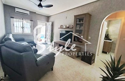 Resale - Semi detached - Villamartin - Costa Blanca