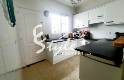 Resale - Semi detached - Villamartin - Costa Blanca