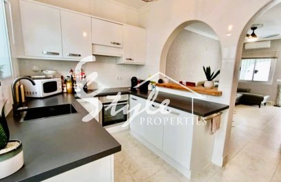 Resale - Semi detached - Villamartin - Costa Blanca