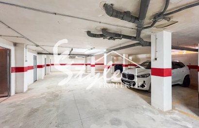 Вторичное жилье - Parking + Storage room - Ориуэла Коста  - Ломас де Кабо Роиг
