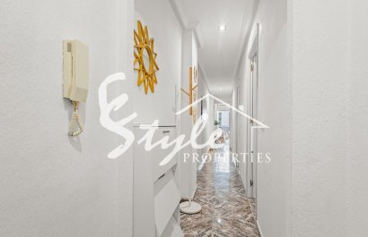 Resale - Apartment - Torrevieja - Playa del Cura