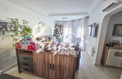 Вторичное жилье - Вилла - Villamartin, Orihuela Costa - Вилламартин