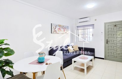 Resale - Townhouse - La Mata