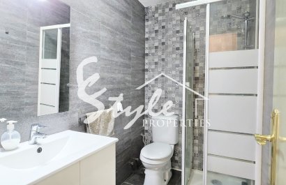 Resale - Townhouse - La Mata