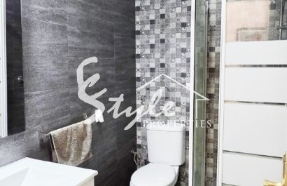 Resale - Townhouse - La Mata