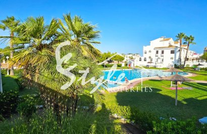 Resale - Townhouse - La Mata