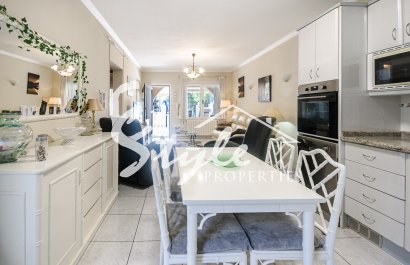 Вторичное жилье - Вилла - Торревьеха - Calas Blancas