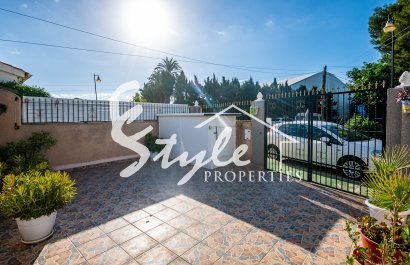 Вторичное жилье - Вилла - Торревьеха - Calas Blancas