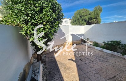 Resale - Villa - Torrevieja - Los Balcones