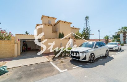 Reventa - Villa - Torrevieja  - Cabo Cervera