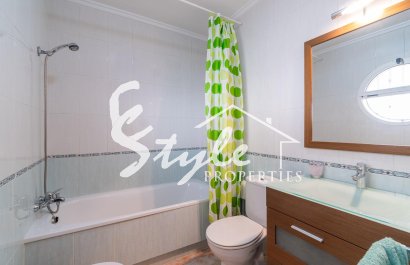 Reventa - Villa - Orihuela Costa  - Playa Flamenca