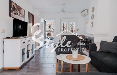 Reventa - Duplex - Villamartin - Res. Las Filipinas