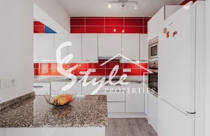 Reventa - Duplex - Villamartin - Res. Las Filipinas