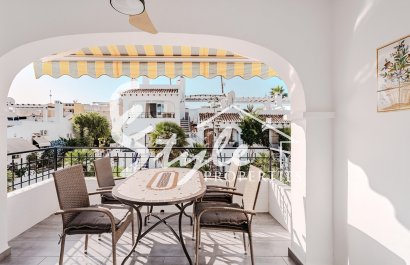 Reventa - Duplex - Villamartin - Res. Las Filipinas