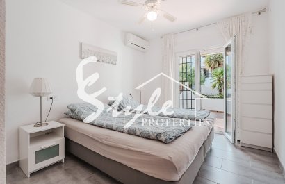 Reventa - Duplex - Villamartin - Res. Las Filipinas