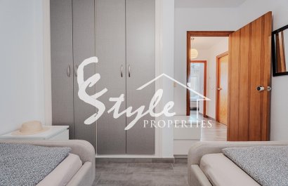 Reventa - Duplex - Villamartin - Res. Las Filipinas